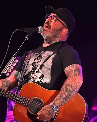 Aaron Lewis And The Stateliners Cincinnati